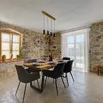 Casa Skitaconka Vila