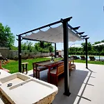 Casa Skitaconka Vila Koromačno