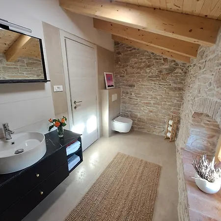 Casa Skitaconka * Koromacno