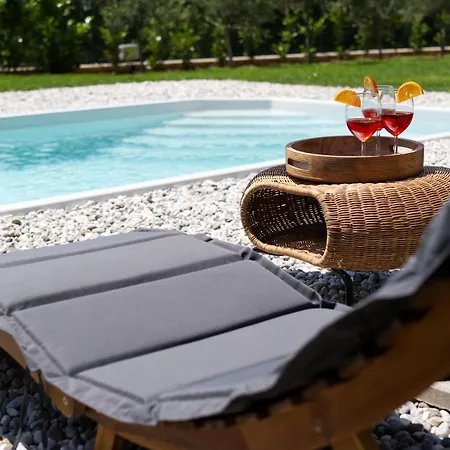 فيلة Casa Skitaconka