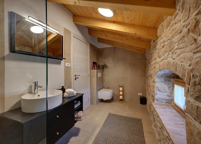 Casa Skitaconka Koromačno